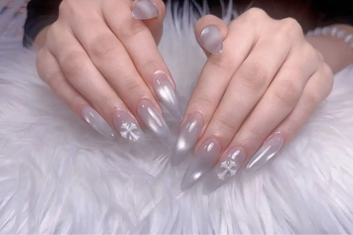 ネイル Nude 銀座🍀 ✨なな💕💅のネイルデザイン
