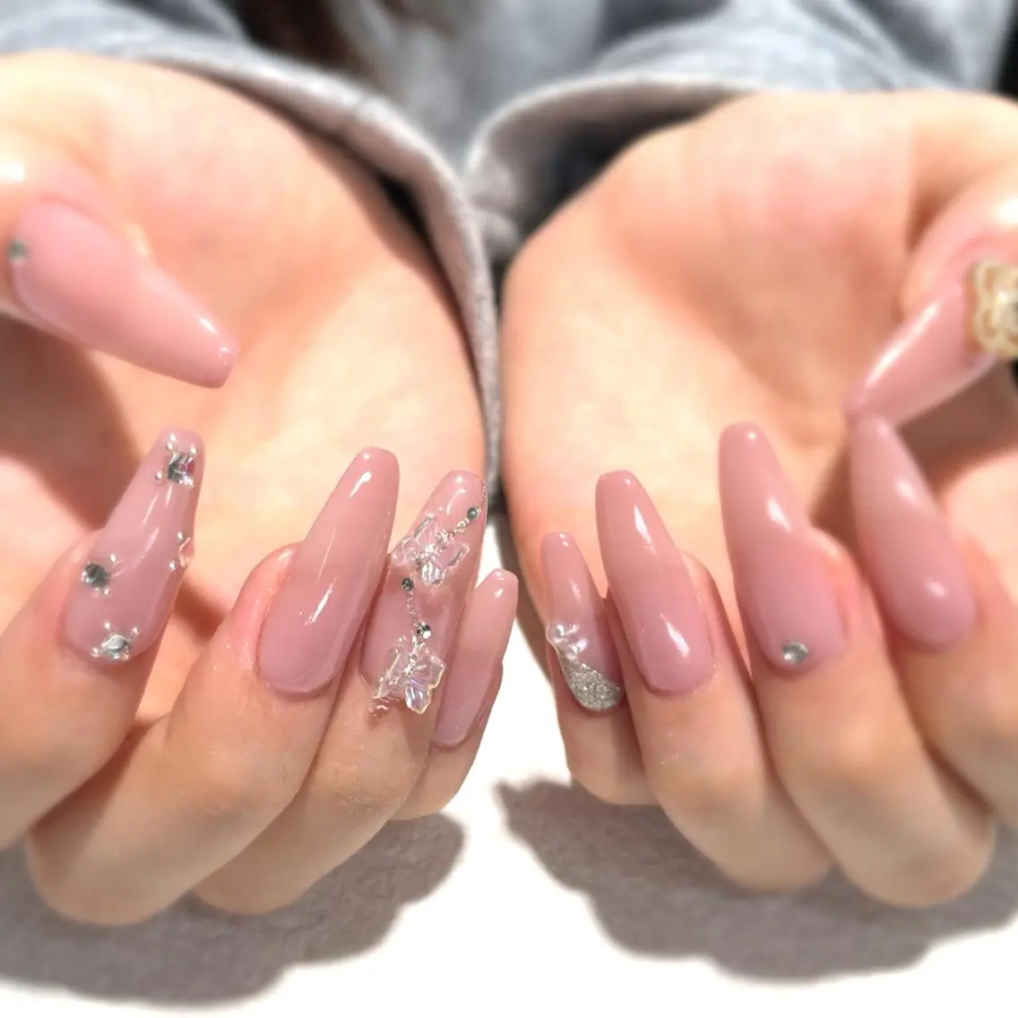 ネイル ワンホンネイル ハンドネイル Aila.nail _F_AYUMIのネイルデザイン