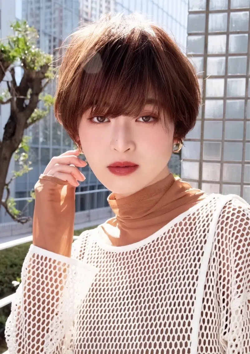 ショート 榎本 雪来のヘアスタイル