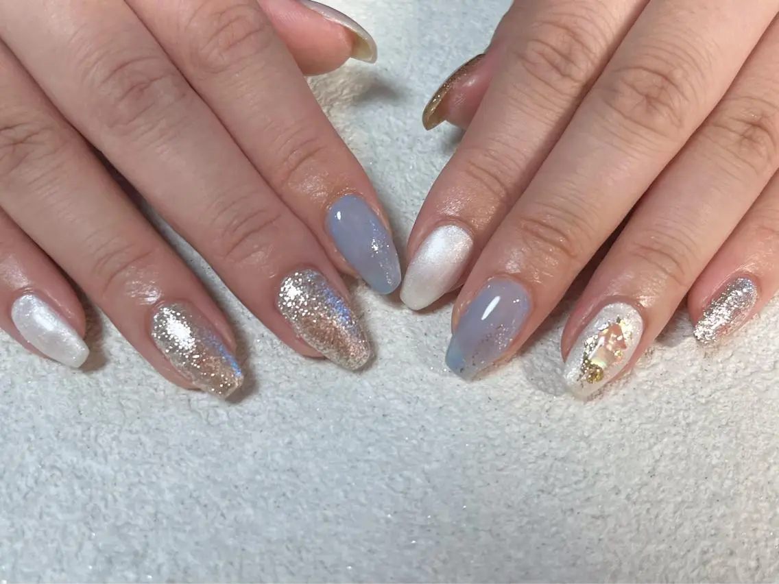 ネイル オーロラネイル フラワーネイル フットネイル フレンチネイル ジェルネイル ハンドネイル mogunail &blowのネイルデザイン