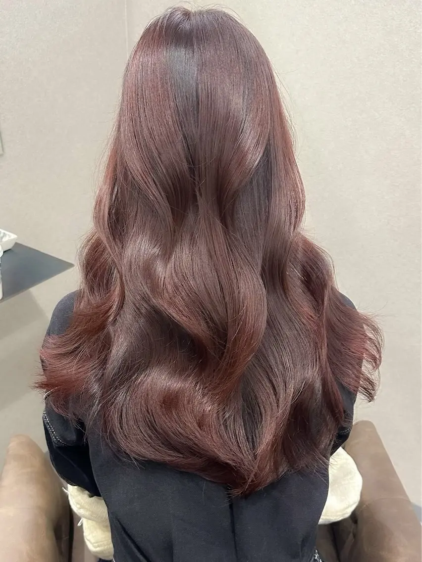 ロング SLASHスラッシュ 菅野あかねのヘアスタイル