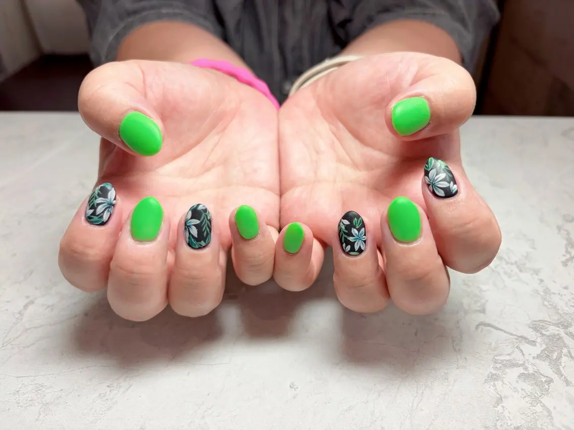 ネイル ハンドネイル nailme!/松下 侑未のネイルデザイン