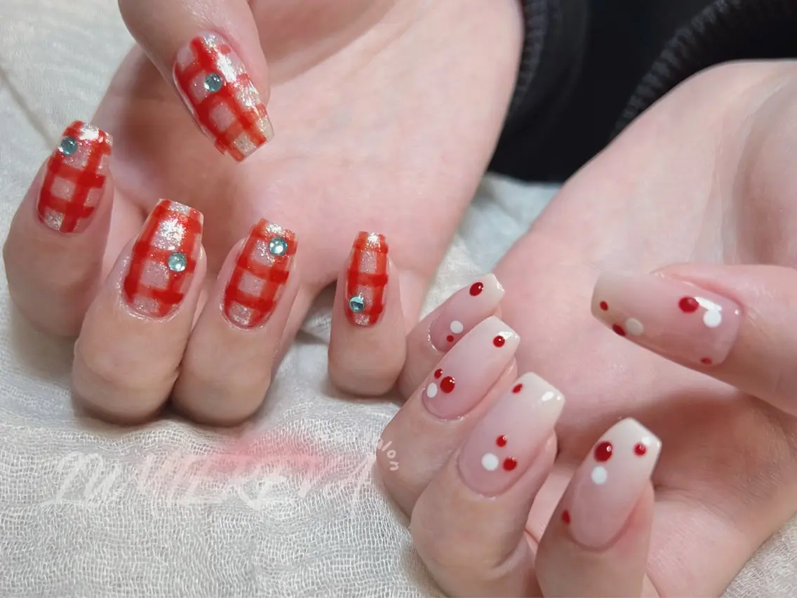 ネイル オーロラネイル 長さ出し ジェルネイル 氷ネイル・うるうるネイル 韓国ネイル ハンドネイル Lumiereva nail salonのネイルデザイン