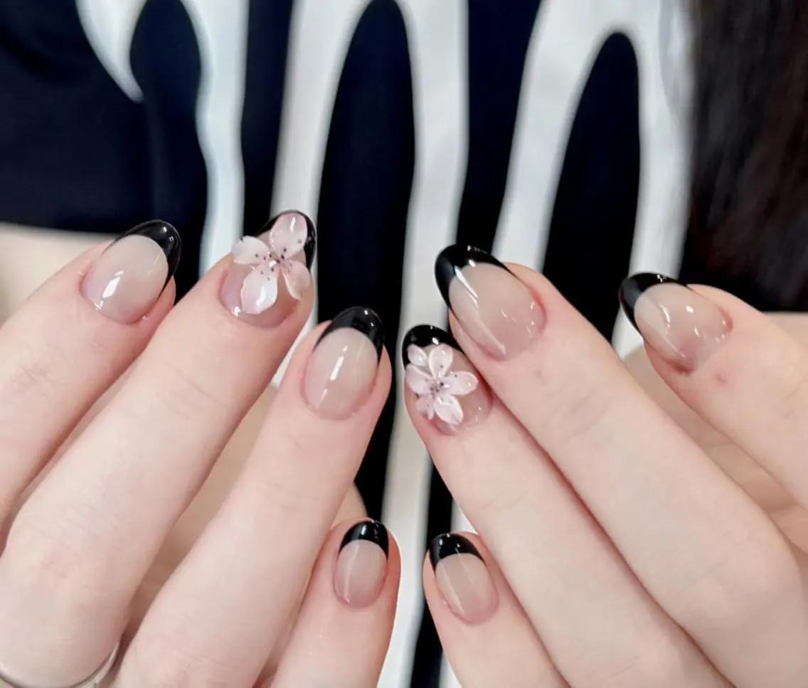ネイル ハンドネイル she’s nailのネイルデザイン