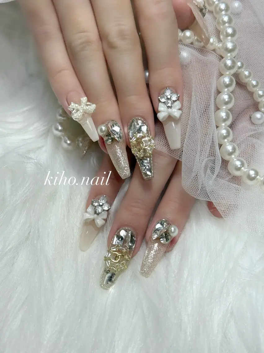 ネイル ハンドネイル KIHO 【週一深夜ネイル】のネイルデザイン