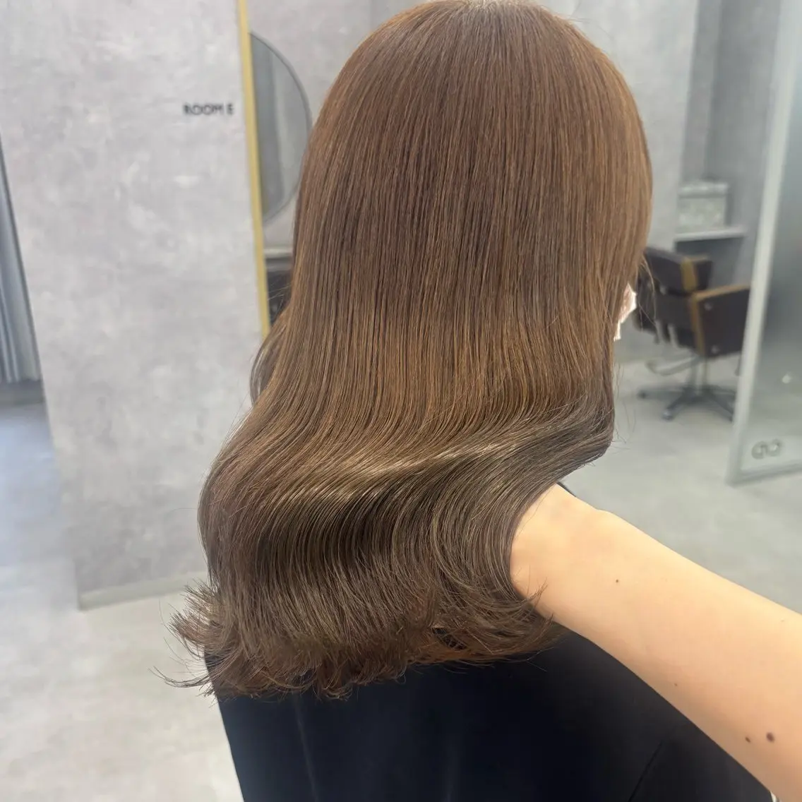 ミディアム カラー カット ヘアカラー トリートメント NUMBER_ ユイナのヘアスタイル