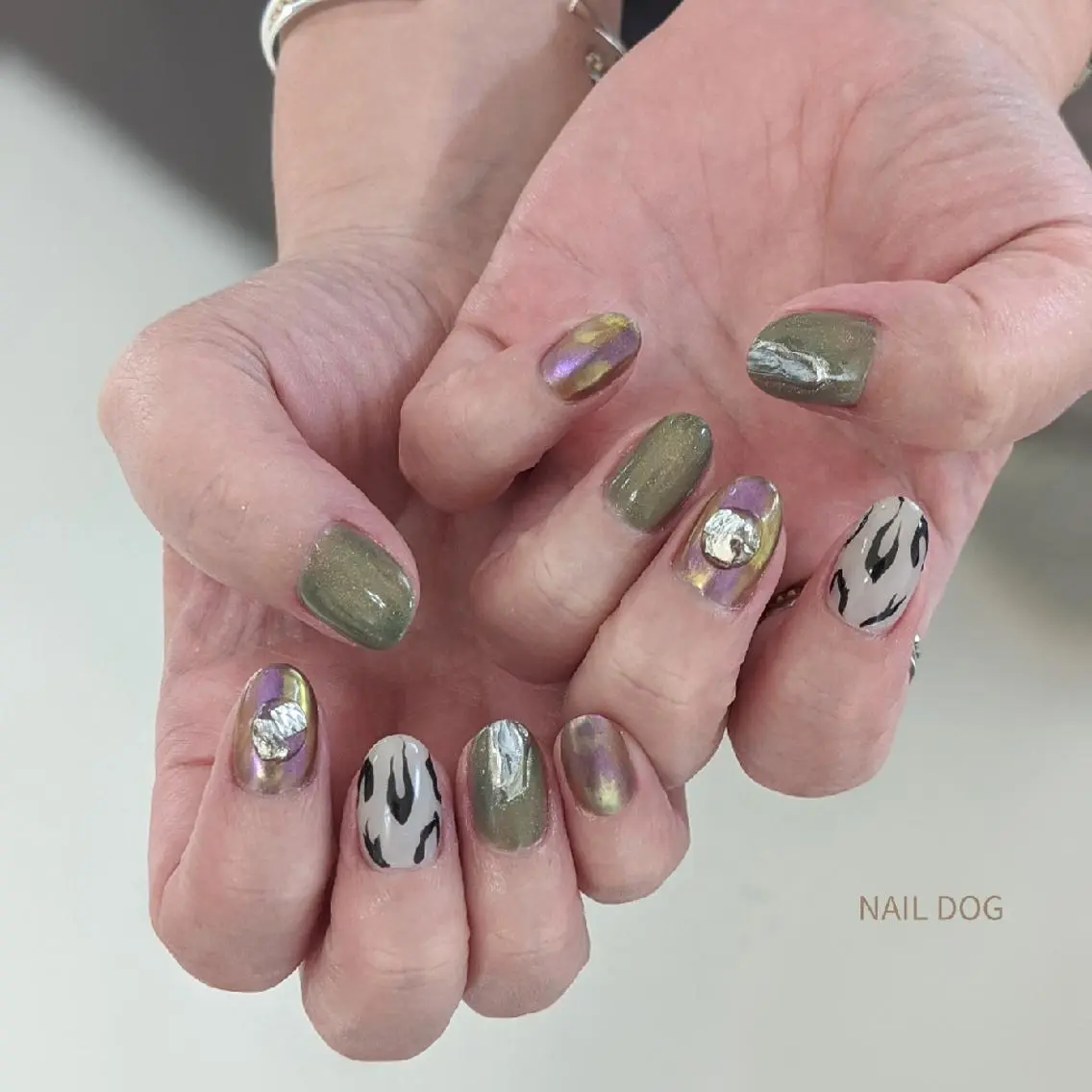 ネイル NAIL DOGのネイルデザイン