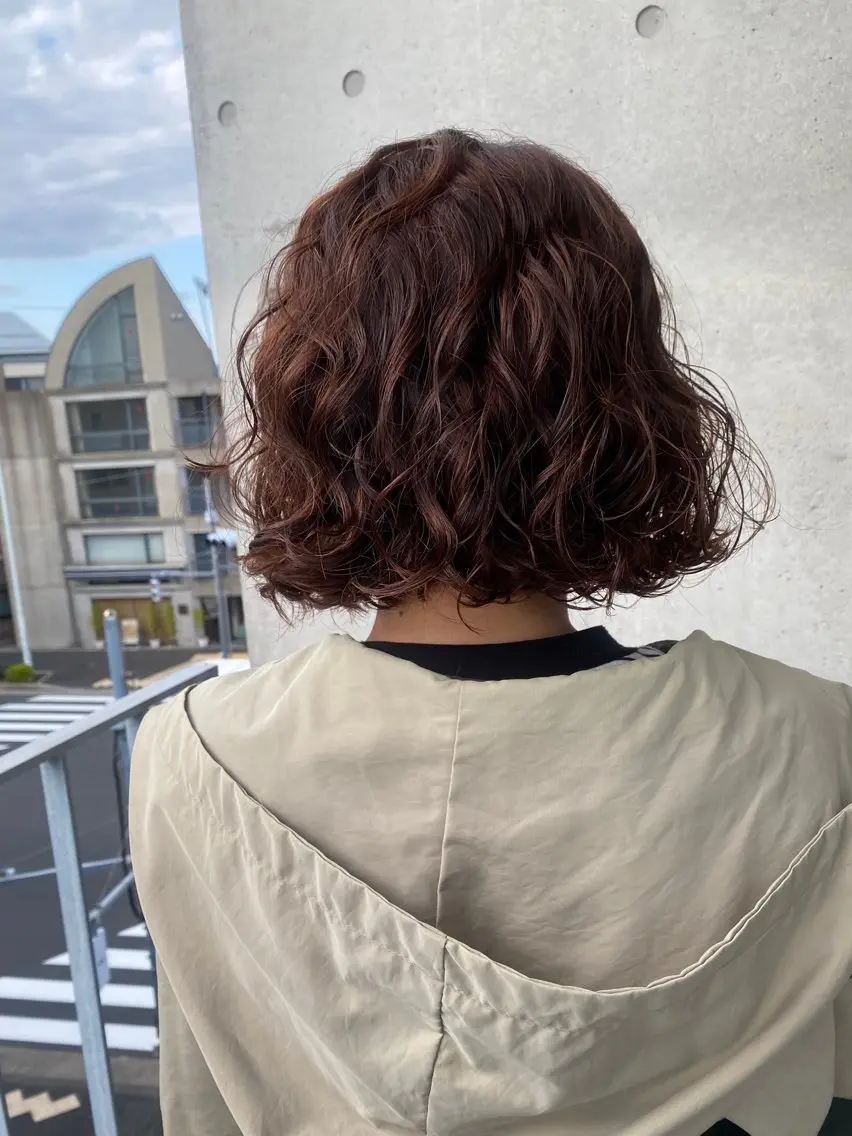 ショート カラー パーマ ボブ 大石 沙季のヘアスタイル