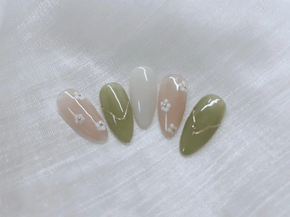 ネイル Nail salon Lilyのネイルデザイン