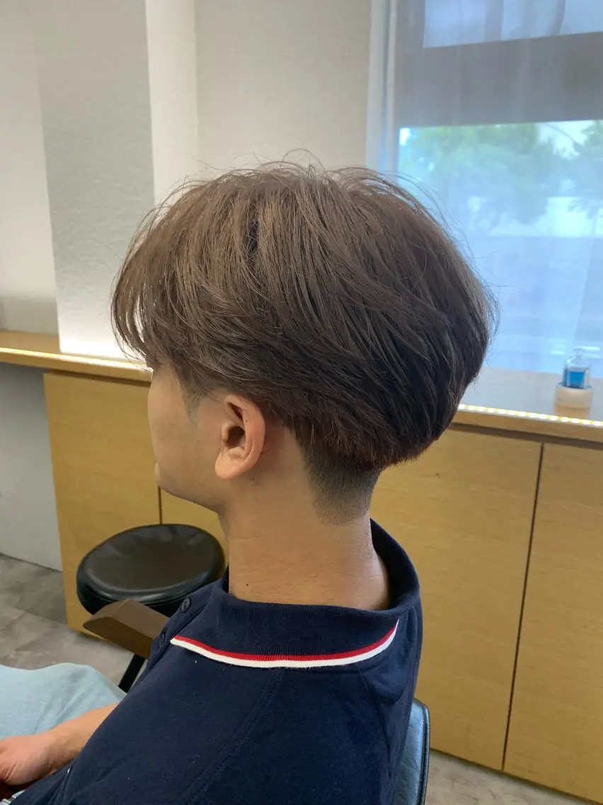 カラー メンズ カット ヘアカラー トリートメント 濱野 晃佑のヘアスタイル