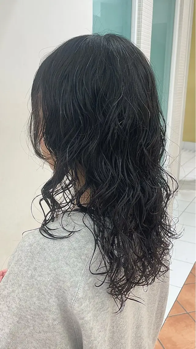 パーマ カット パーマ 佐々木 梨乃のヘアスタイル