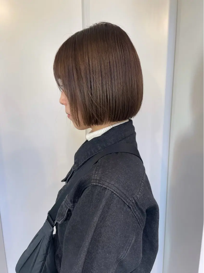 ショート カラー ブラウンカラー オリーブブラウン カット ヘアカラー トリートメント 狩野 羅夢のヘアスタイル