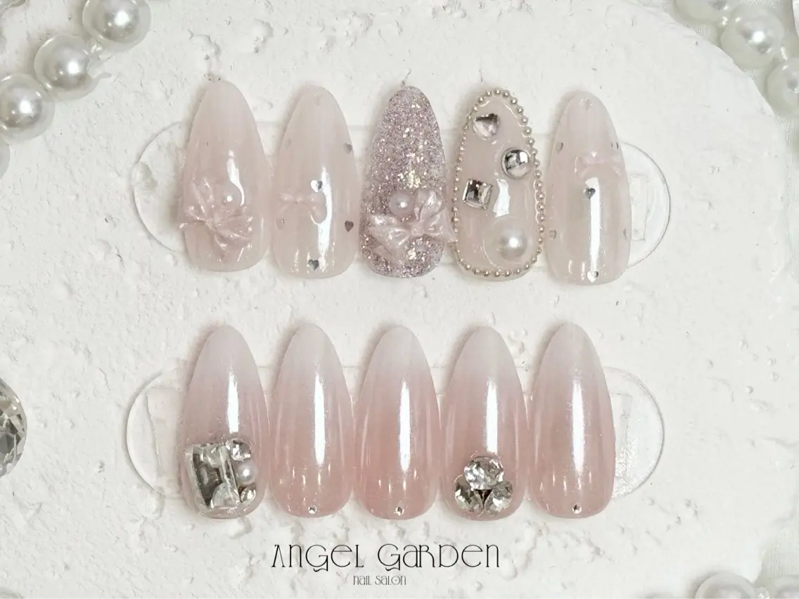 ネイル めぐ 💫ワンホンネイルのネイルデザイン