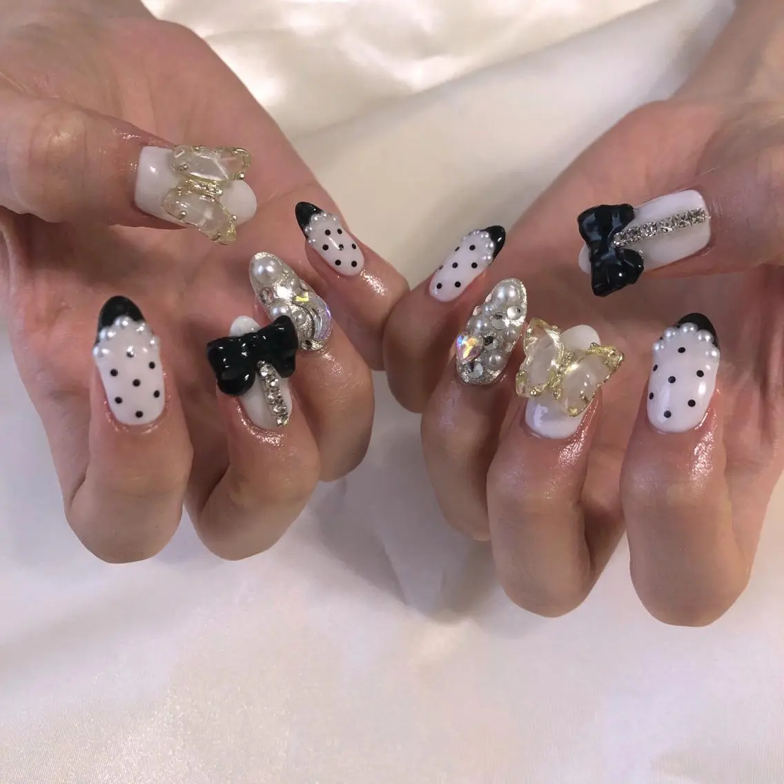 ネイル ハンドネイル ViViA momokaのネイルデザイン