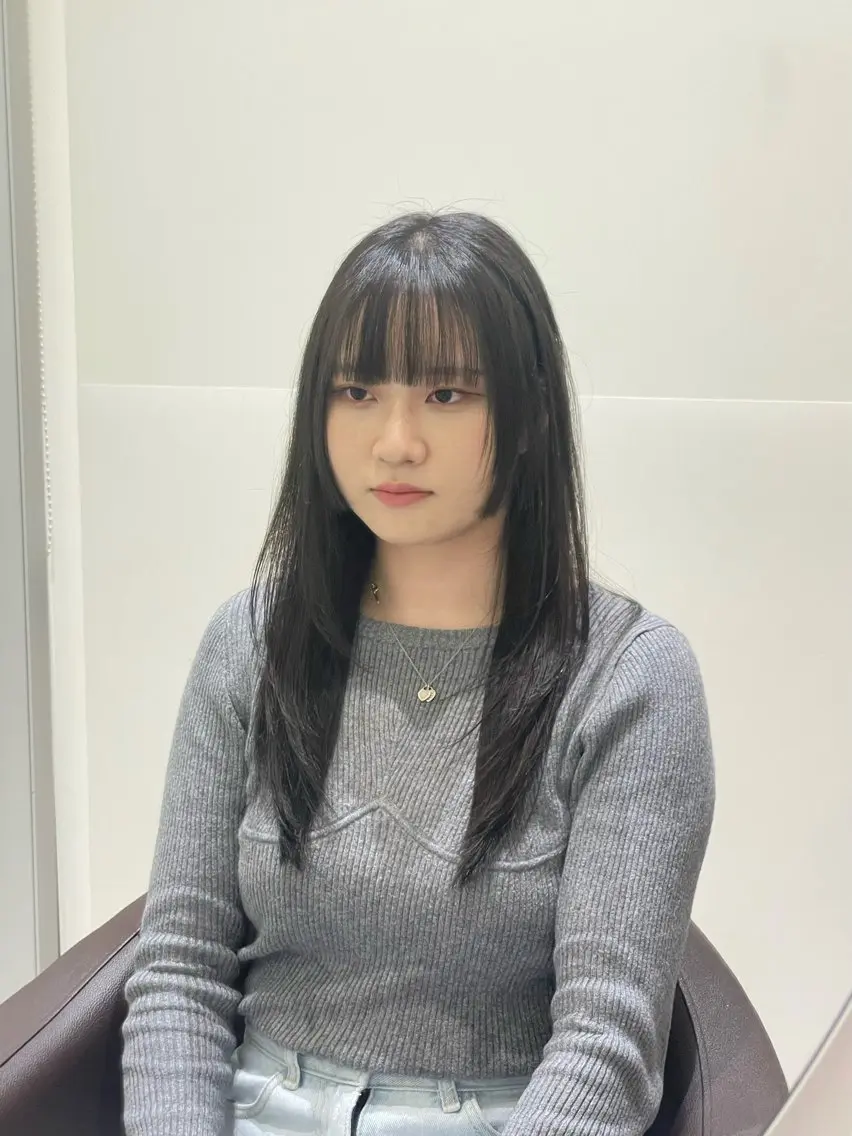 セミロング 姫カット レイヤーカット カット ヘアカラー トリートメント ❤︎︎韓国ヘア❤︎︎ 𝑺𝒉𝒊𝒉𝒐のヘアスタイル