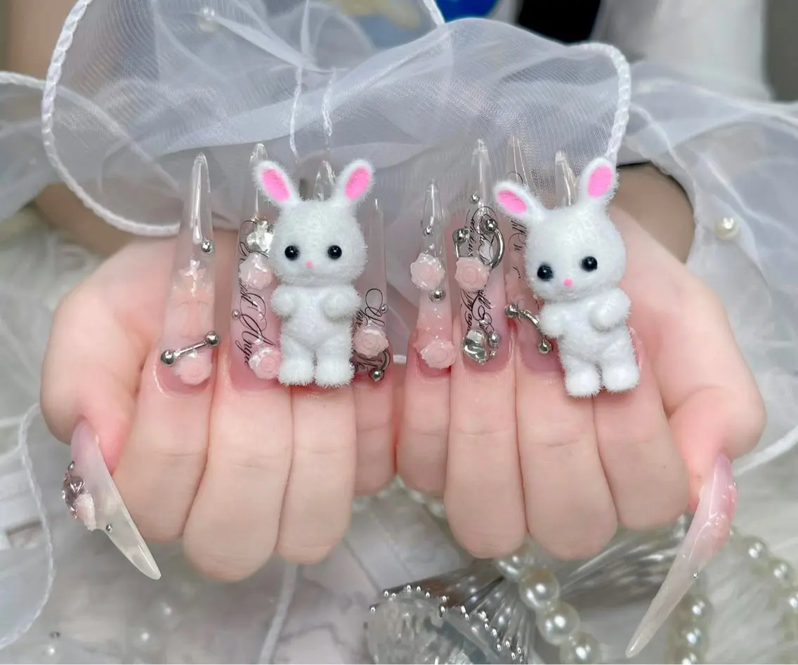 ネイル ジェルネイル キラキラネイル 韓国ネイル 持ち込み ワンホンネイル ハンドネイル ハンドケア Nova Nailのネイルデザイン