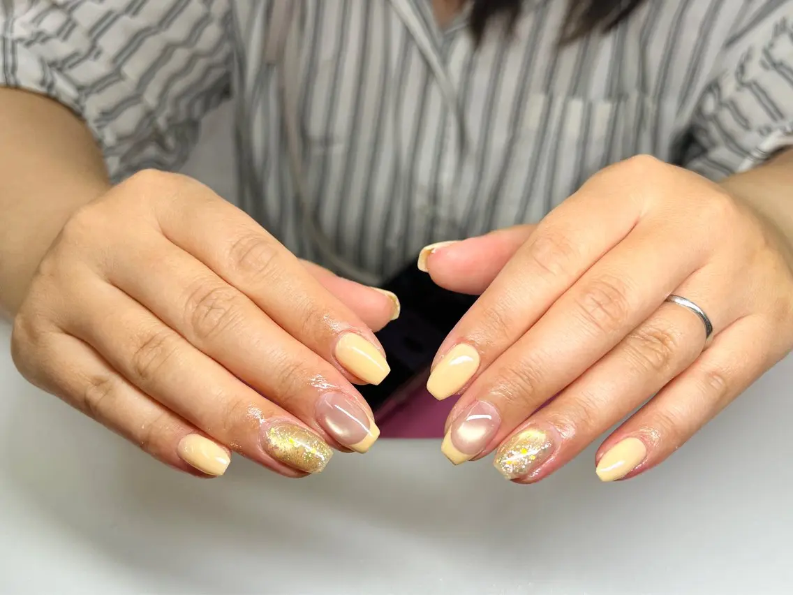 ネイル ボルドー ブラウン チークネイル ドット フットネイル ハンドネイル ハンドケア VAN NAIL SALON海老名店のネイルデザイン