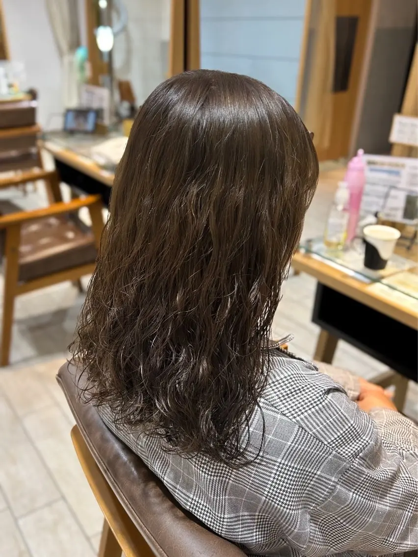 セミロング パーマ Ami 🕊✨のヘアスタイル