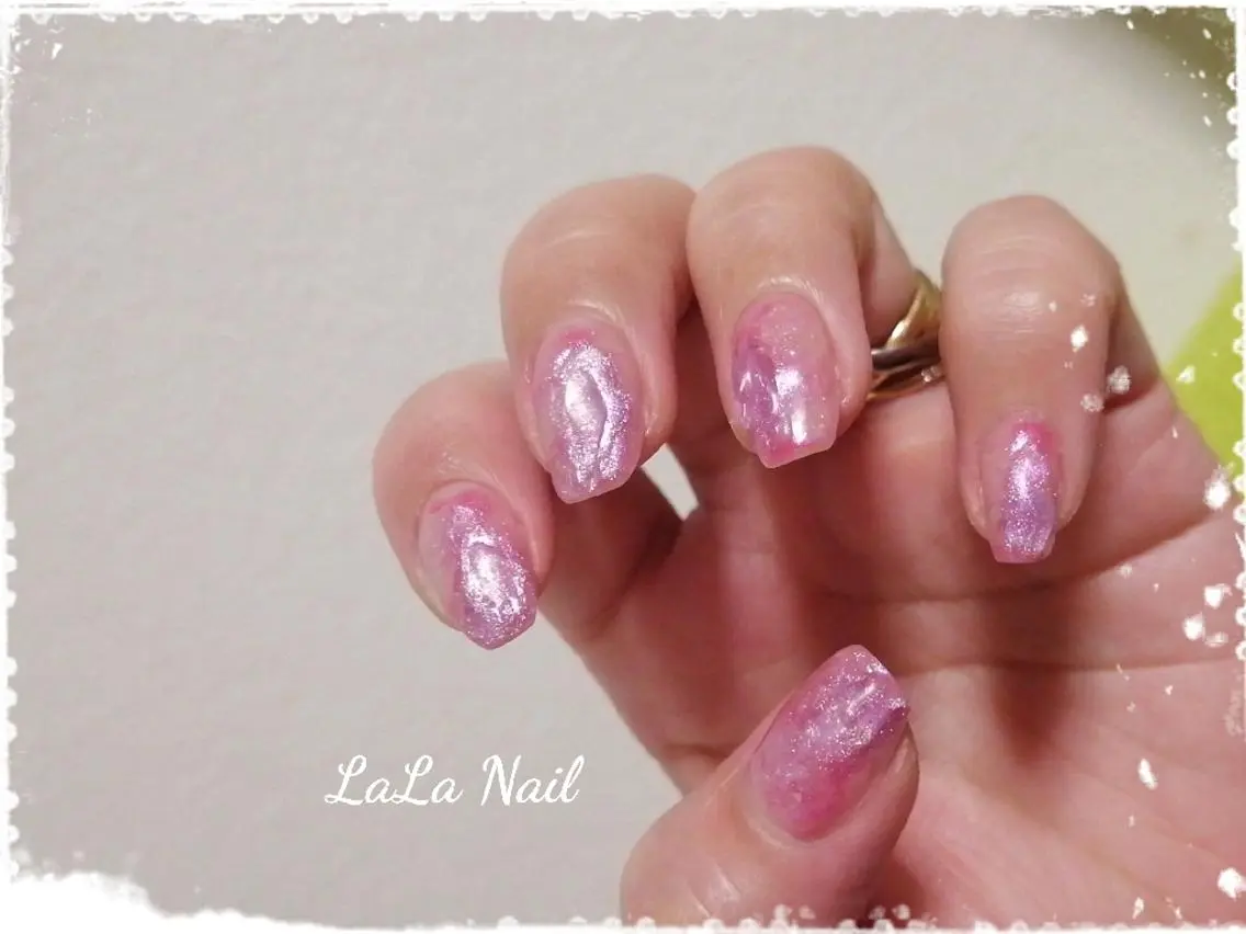 ネイル マグネットネイル ニュアンスネイル ぷっくりネイル 春ネイル LaLa Nailのネイルデザイン
