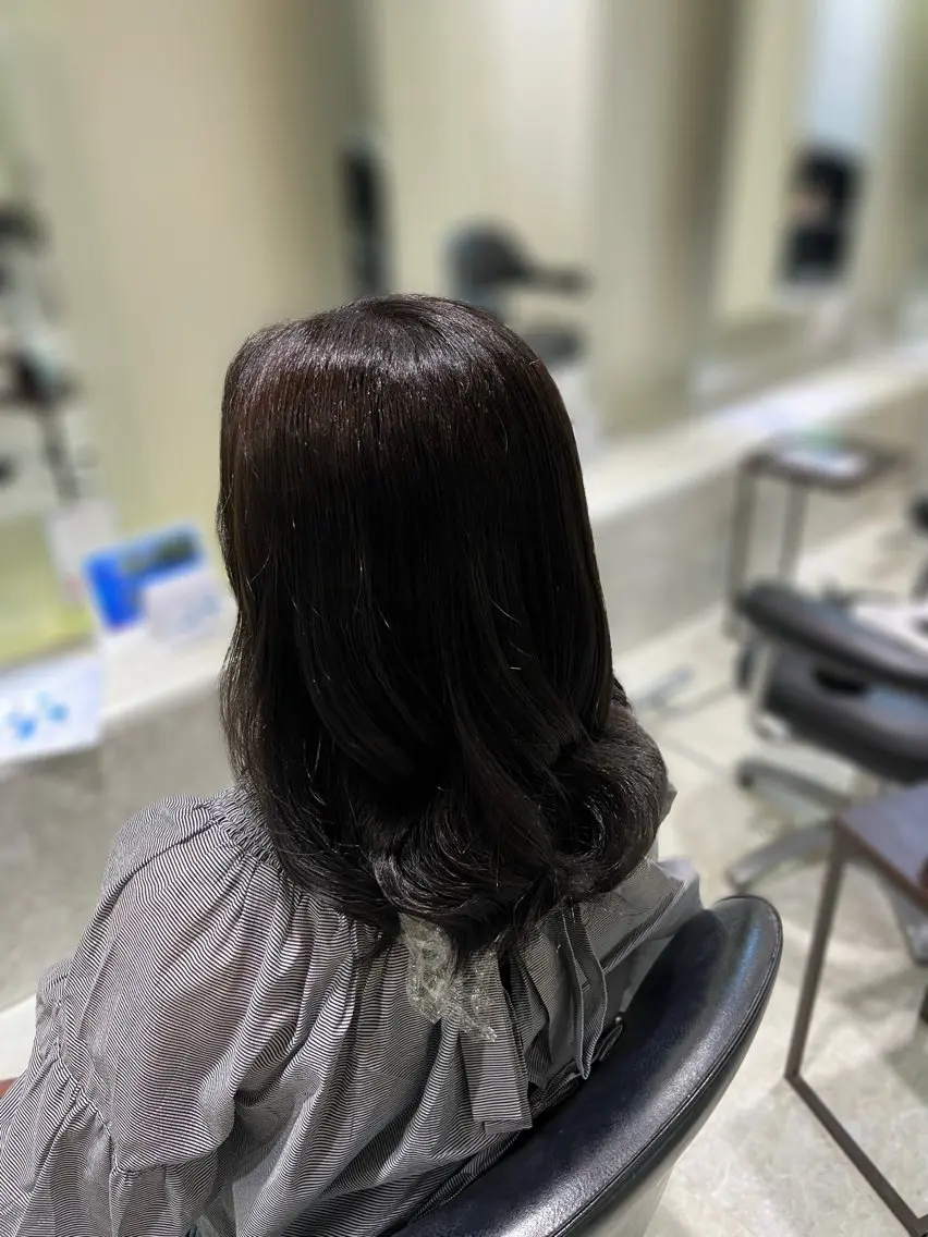 セミロング Ayumi / Lee尼崎のヘアスタイル