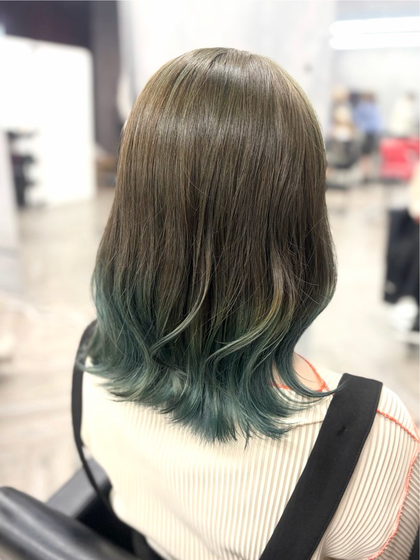 ミディアム カット ヘアカラー トリートメント 艶髪/縮毛矯正 /NATSUNOのヘアスタイル