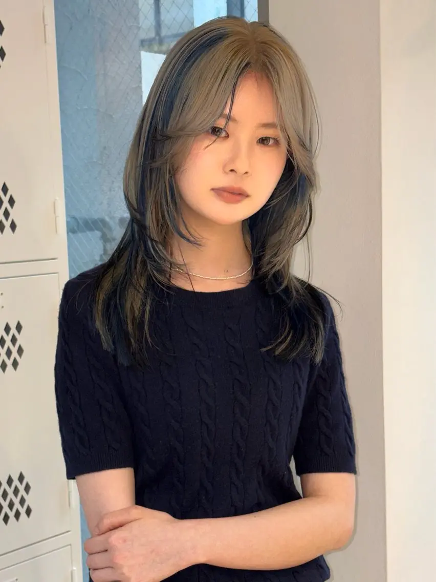 カラー 🌟デザインカラー 久保悠那のヘアスタイル