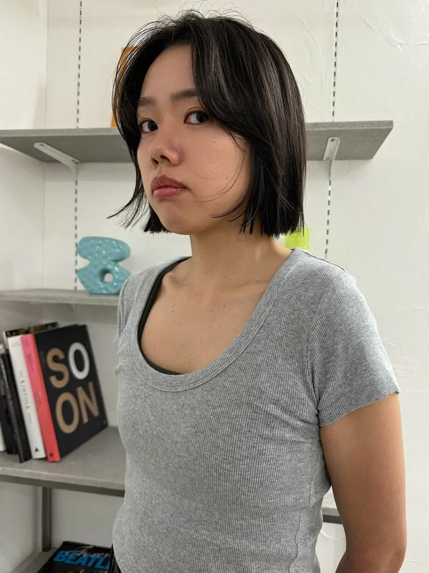 ショート イシイ モエカのヘアスタイル