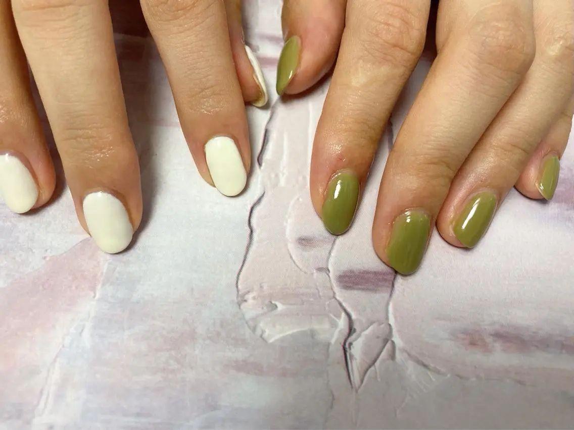 ネイル ハンドネイル mogunail &blowのネイルデザイン