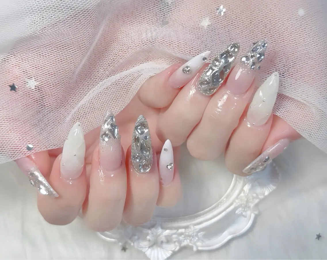 ネイル Han Hana Nailのネイルデザイン