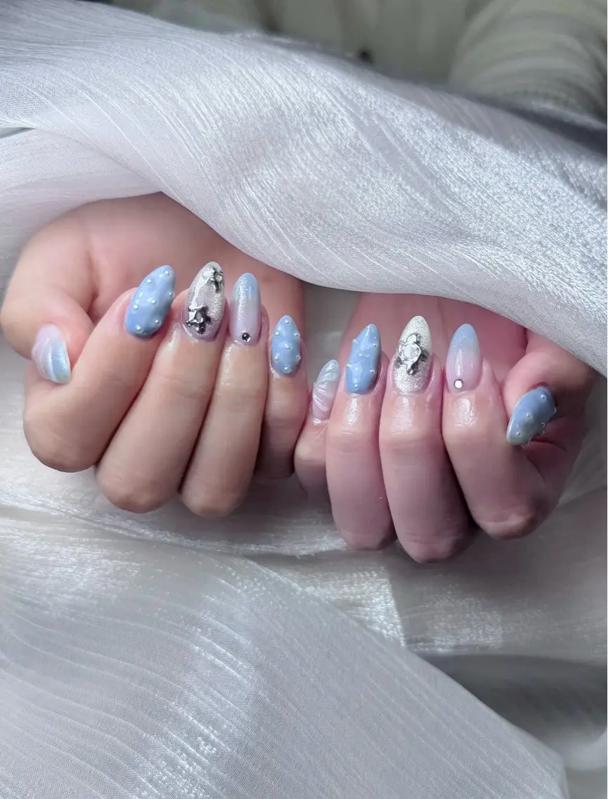 ネイル チークネイル フレンチネイル グラデーション 韓国ネイル マグネットネイル ハンドネイル Hana Nailのネイルデザイン