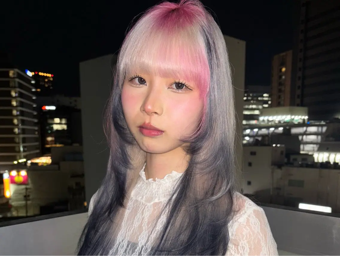 ロング カラー ピンクカラー 顔周りカット ヘアカラー デザインカラー /rioのヘアスタイル