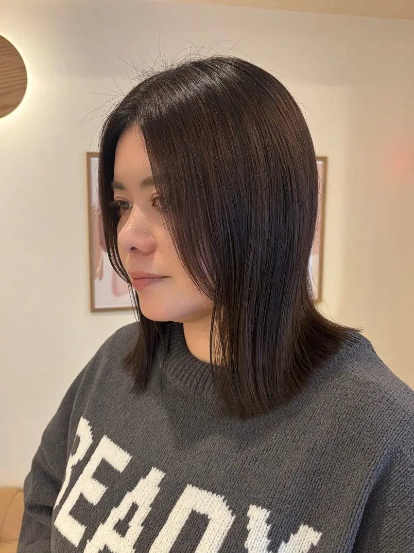 ミディアム カラー アッシュ アッシュグレー アッシュグレージュ グレージュ 髪質改善 カット ヘアカラー 縮毛矯正 シンバ ヒナノ/髪質 改善/縮毛矯正のヘアスタイル