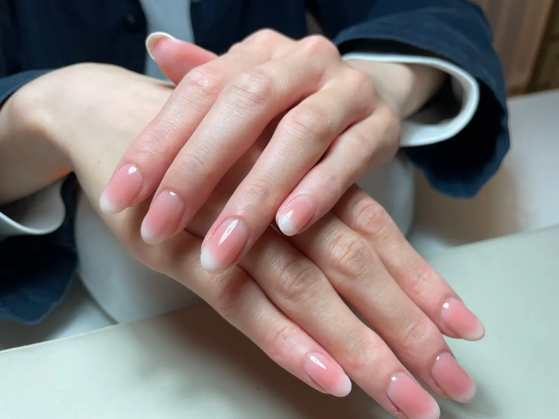 ネイル ハンドネイル 楊 蓉のネイルデザイン