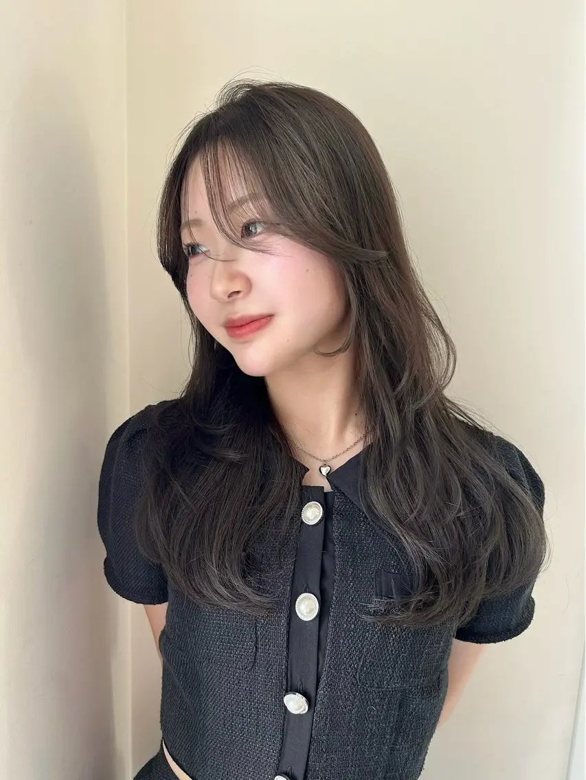 ロング レイヤーカット ヘアカラー はるな/透明感カラー /暖色カラーのヘアスタイル