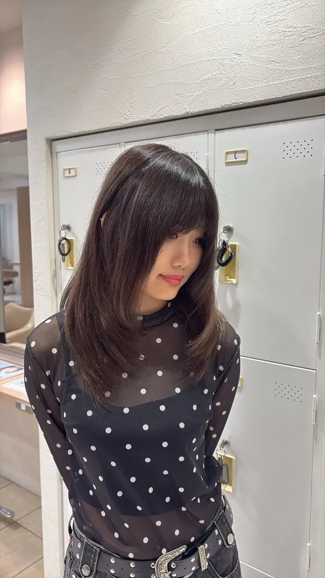 セミロング カット レディースモデル募集 秋葉美月🐣のヘアスタイル