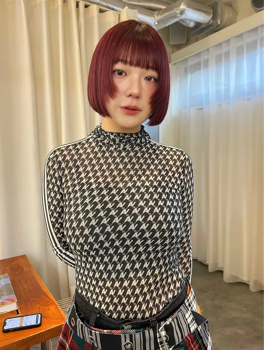 ミディアム カラー カット ヘアカラー 圧倒的デザイン力 店長🎨RENAのヘアスタイル