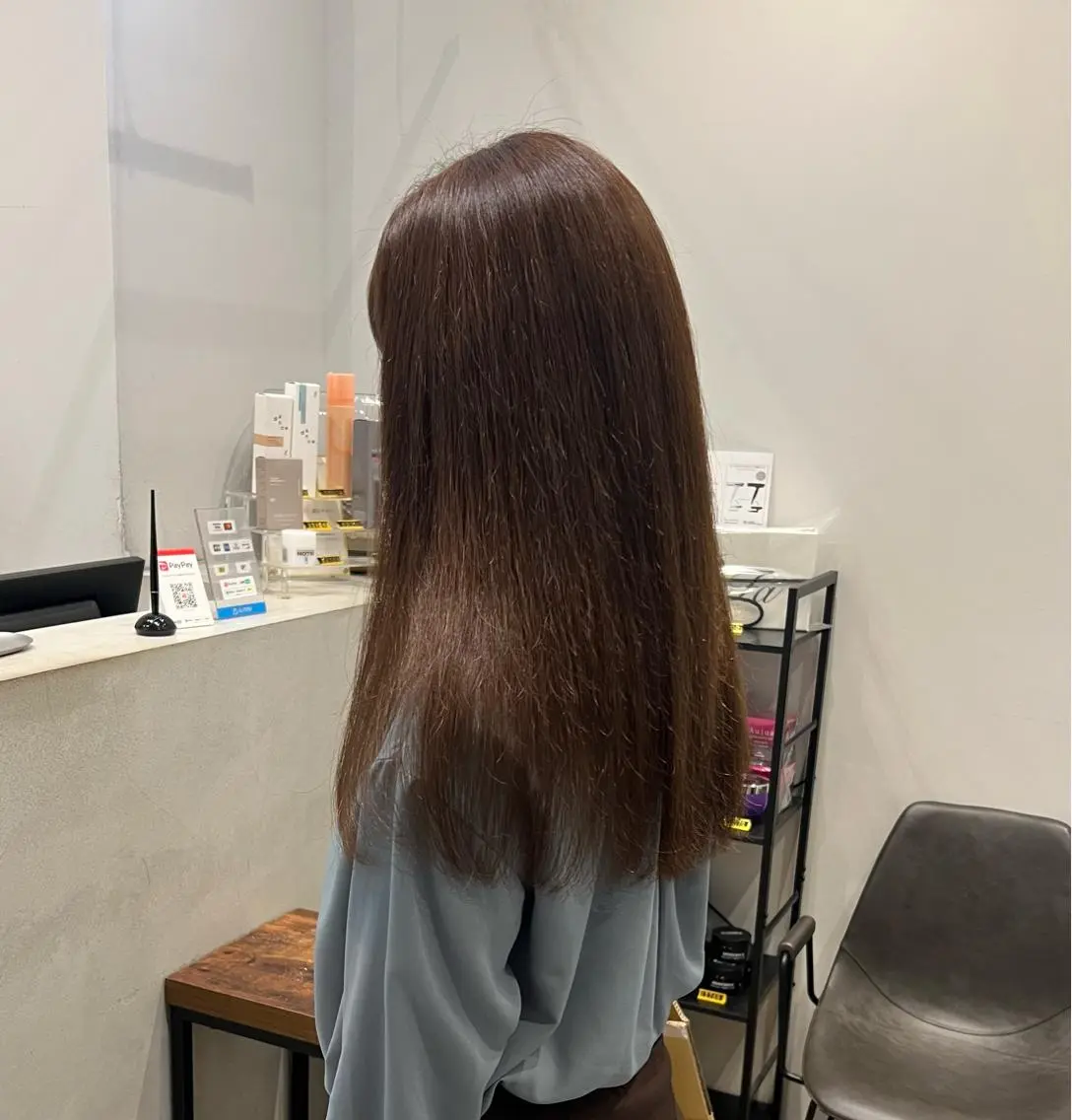 ロング カラー ブラウンカラー チョコレートブラウン 透明感カラー 吉川 陽菜のヘアスタイル