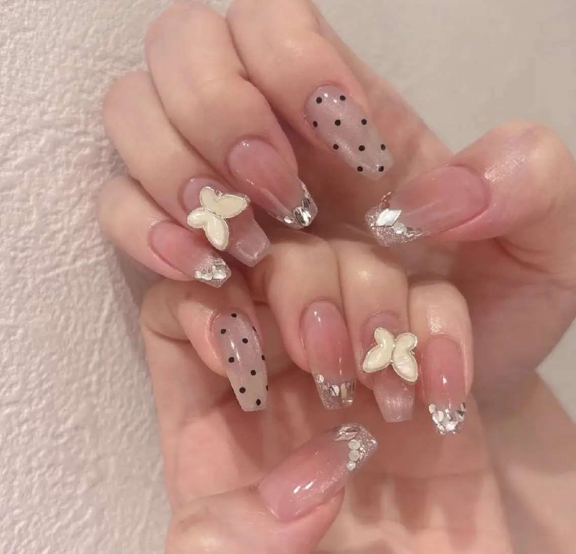 ネイル ハンドネイル スカルプ専門店 D-Beautyのネイルデザイン