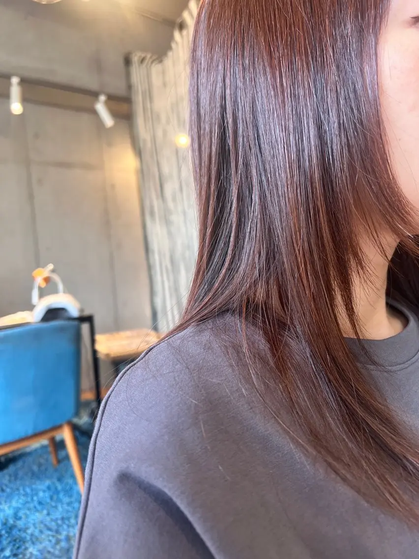 セミロング カラー ブラウンカラー オレンジ レイヤーカット カット ヘアカラー トリートメント 両国駅徒歩1分⭐️ アイロン仕上げのヘアスタイル