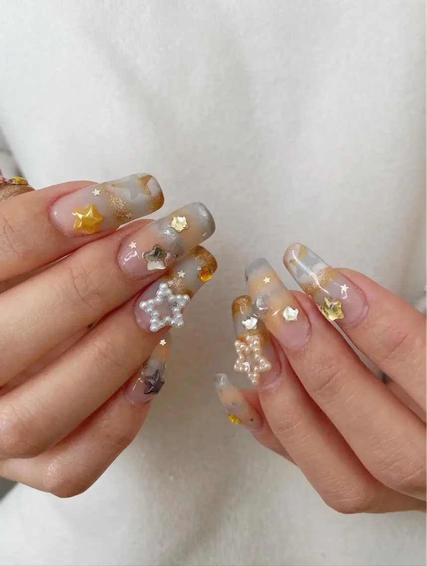 ネイル ボーダー ハンドネイル Kanako 💫のネイルデザイン