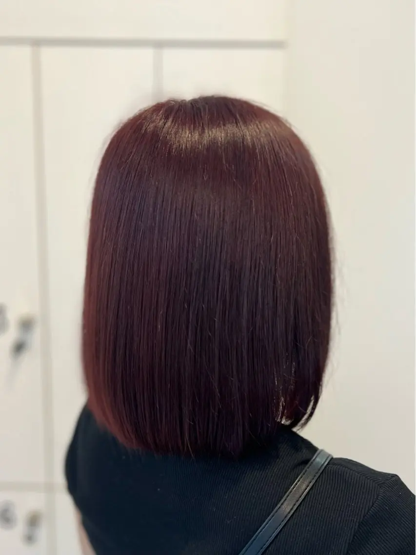 ミディアム カラー ブリーチ ブリーチなしカラー レッドカラー Dia ‎ アキヨシ ミユのヘアスタイル
