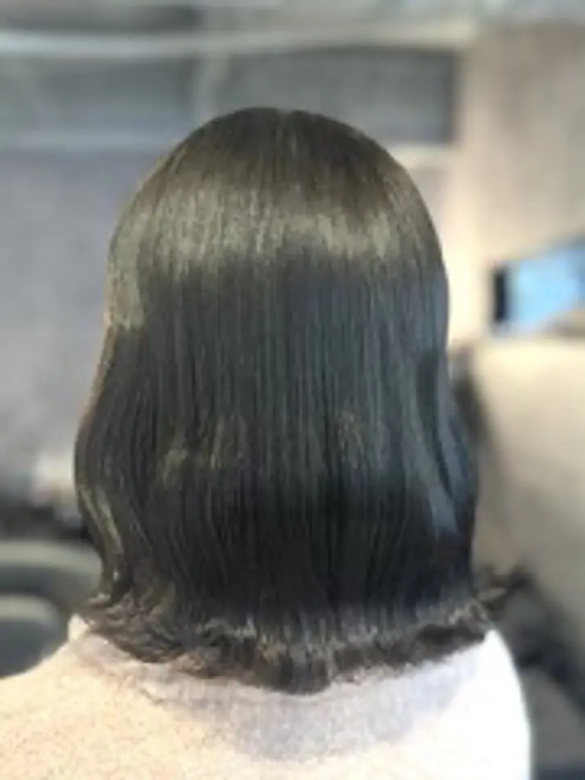 ミディアム カラー ベージュカラー ブリーチ ブリーチなしカラー オリーブベージュ ヘアカラー トリートメント 💜eluあやね💜 🫧カラー・縮毛矯正のヘアスタイル