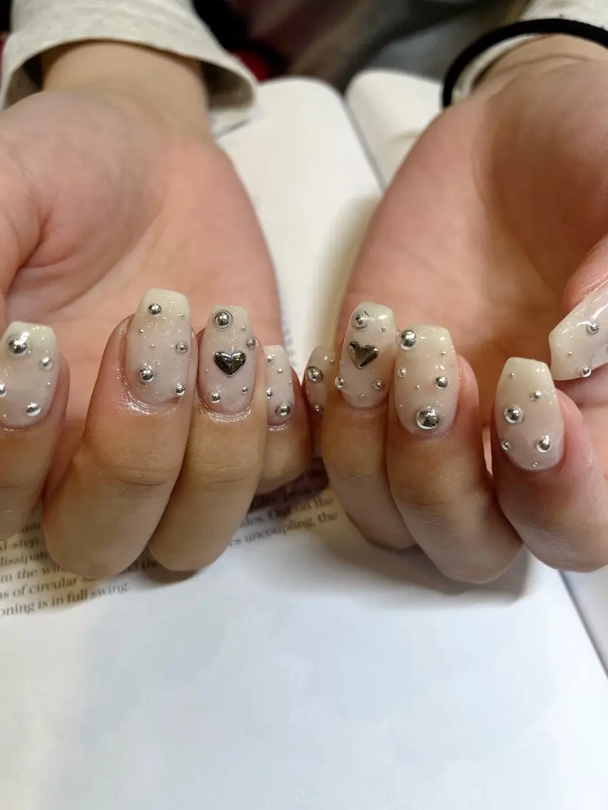 ネイル ハンドネイル 大人ワンホン キラキラ/Ayanoのネイルデザイン