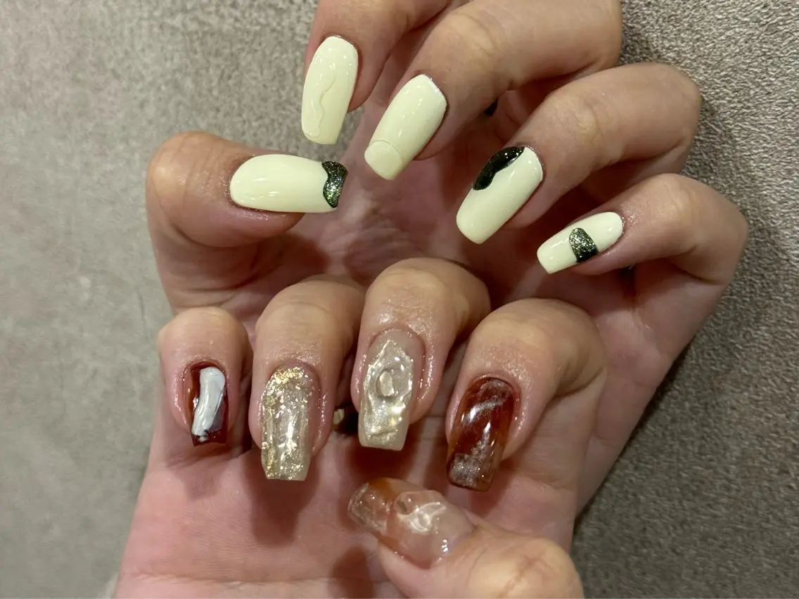 ネイル ジェルネイル 持ち込み ニュアンスネイル パラジェル MONICA KARENのネイルデザイン
