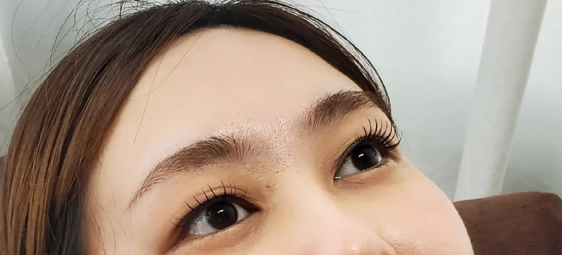 まつ毛パーマ+ヘアカラーの写真