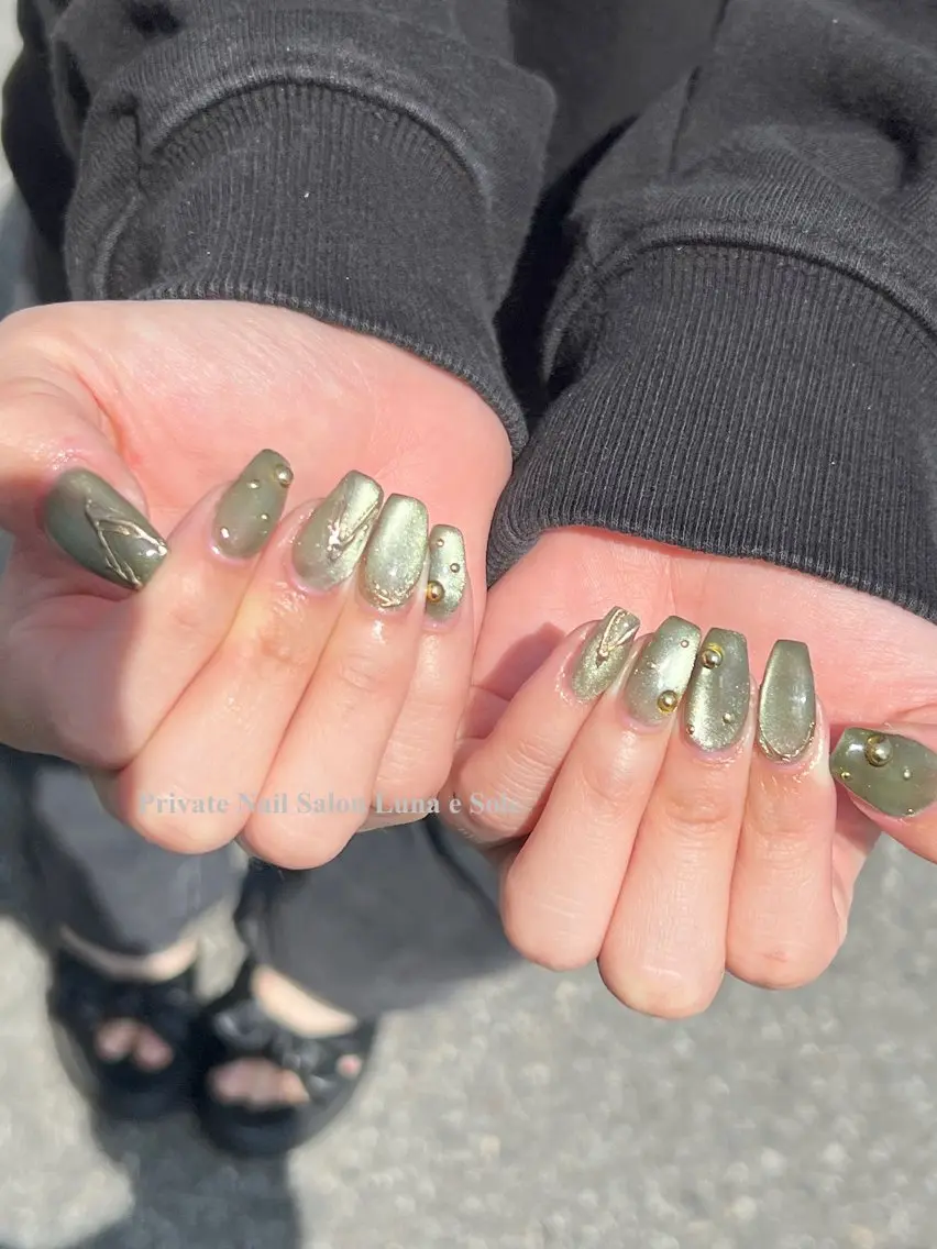 ネイル Luna e  Soleのネイルデザイン