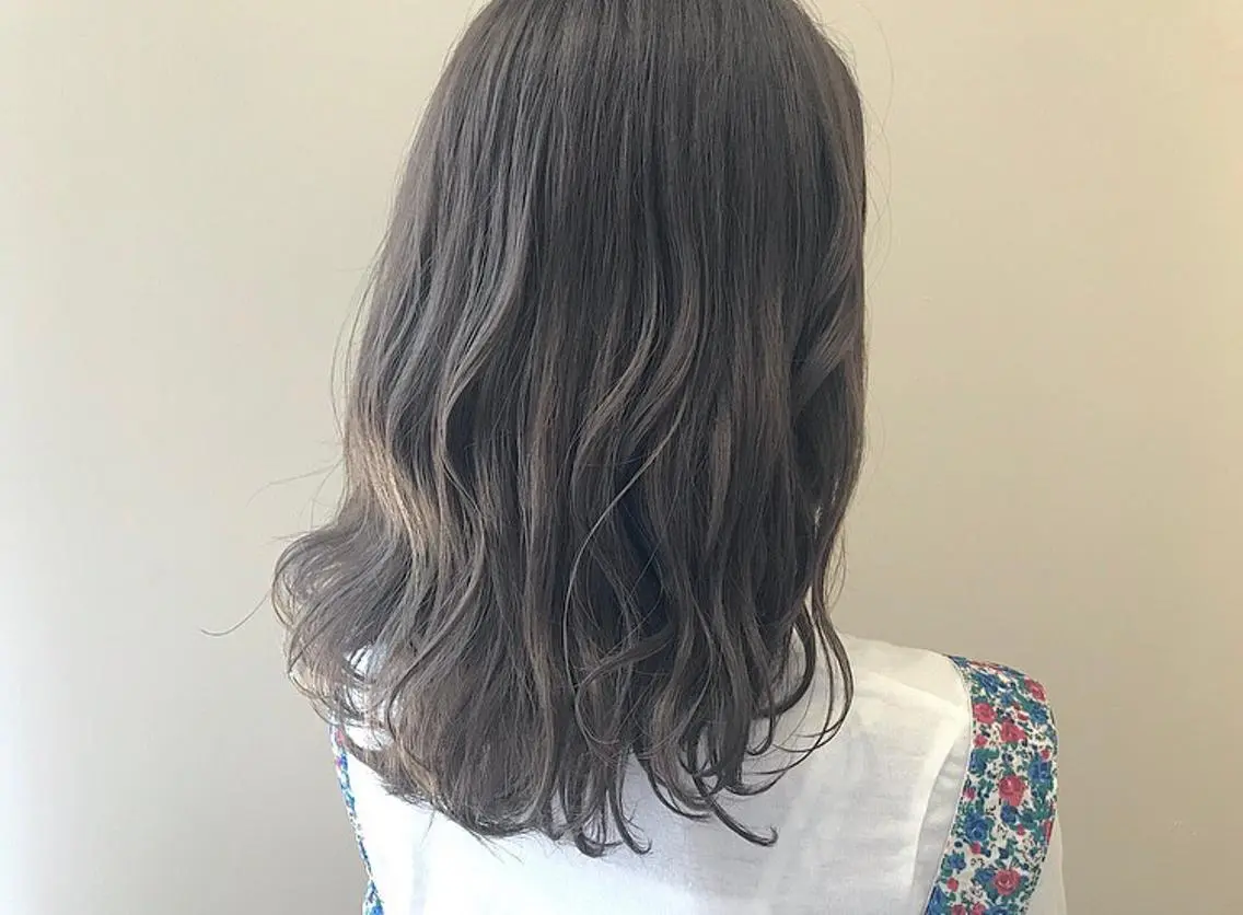 カラー グレージュ モカグレージュ ミヤワキ モモコのヘアスタイル