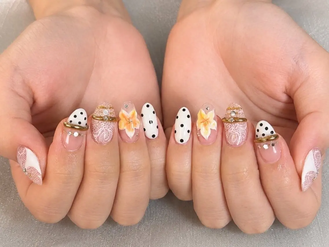 ネイル ハンドネイル YMT__ Nailsのネイルデザイン
