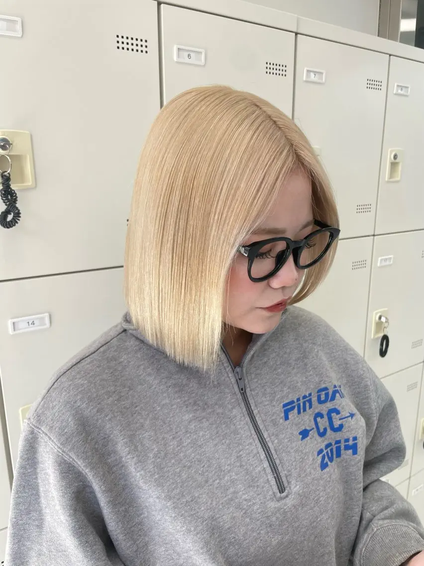 「痛ませたくない方必見」トリプルカラー✖️メンテカット✖️髪質改善✖️オリジナルトリートメントの人気セット 💛の写真