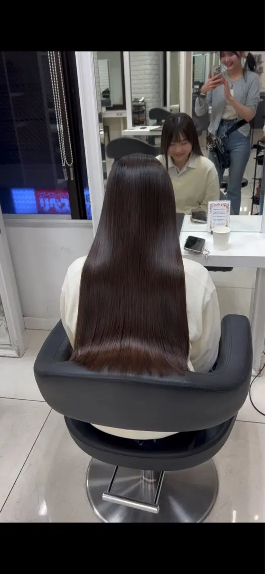ロング 縮毛矯正 レイヤー／巻ける 縮毛矯正💫あやののヘアスタイル